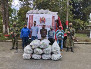 Detenidos por soldados del batallón de Infantería 